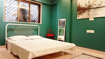Bedroom in 3 BHK Apartment at Defence Colony – for Rent