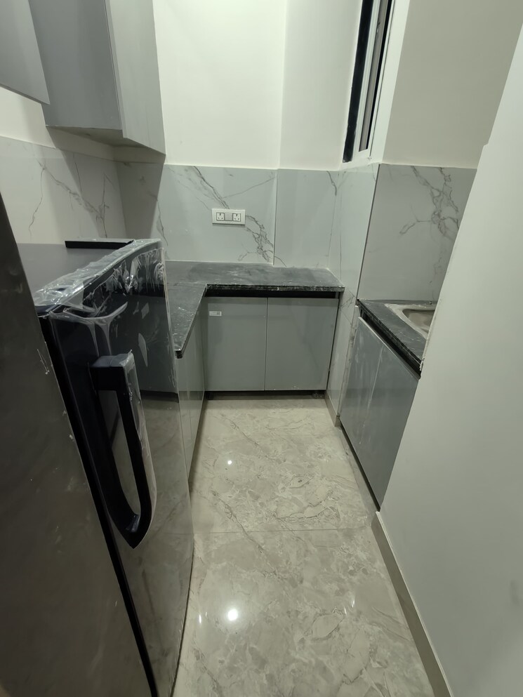 Kitchen, sector 43 1 RK 750 Sq.Ft. Builder Floor In Sector 43 Gurgaon 8905418