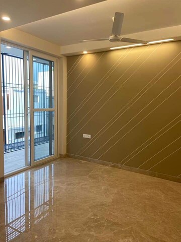4 BHK Apartment For Rent in Defence Colony