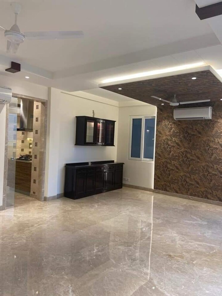 Living Room, defence colony 4 Bedroom 3200 Sq.Ft. Apartment In Defence Colony Delhi 8905409