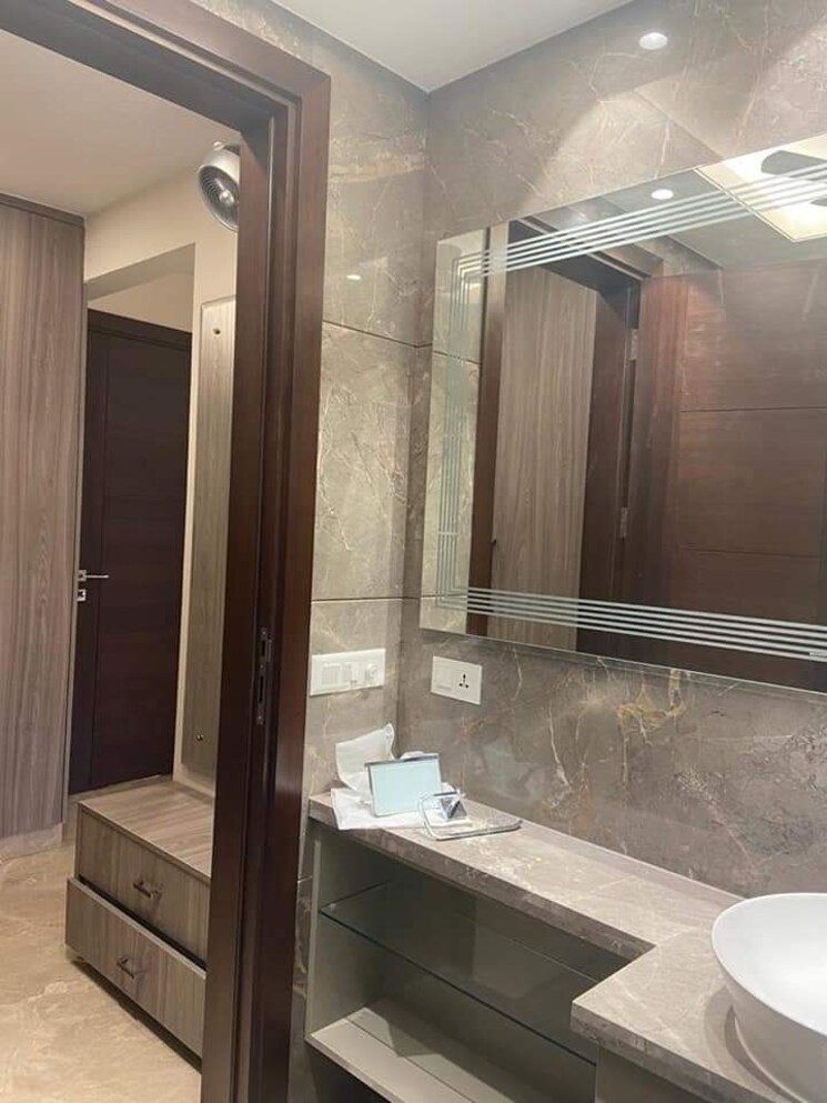 Kitchen, defence colony 4 Bedroom 3200 Sq.Ft. Apartment In Defence Colony Delhi 8905409