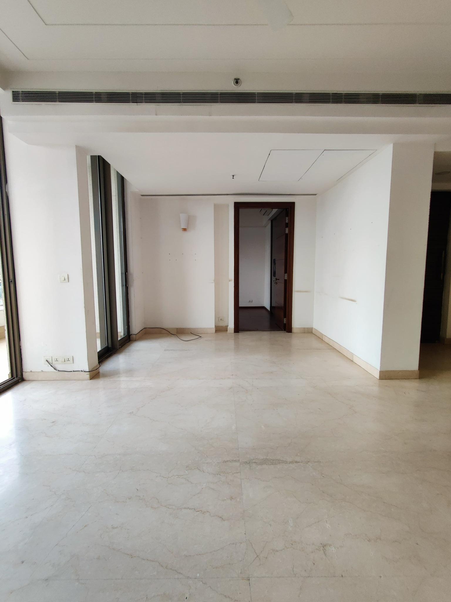 2 BHK + Pooja Room Apartment For Sale in Unitech Uniworld Gardens 2