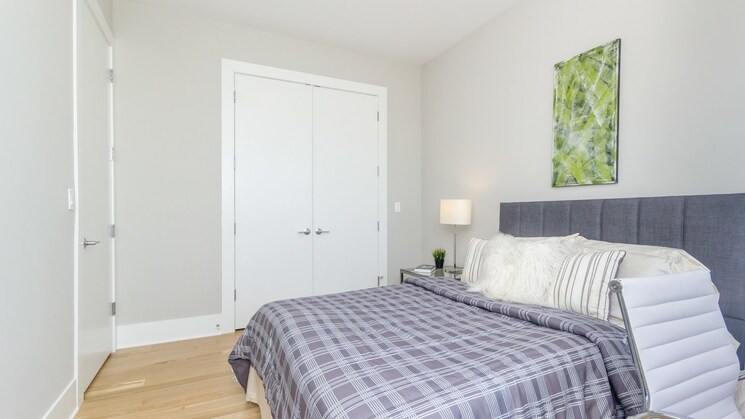 Bedroom, defence colony 1.5 Bedroom 1250 Sq.Ft. Apartment In Defence Colony Delhi 8905420