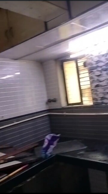 Staircase in 1.5 BHK Apartment at Ashirwad CHS Dadar East, Dadar East – for Rent