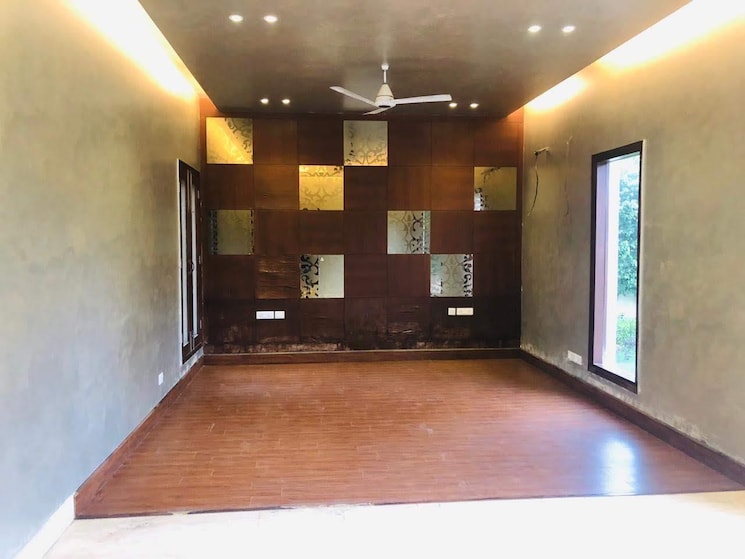 Room, palm-residency-chhatarpur 5 Bedroom 18000 Sq.Ft. Villa In Chattarpur Delhi 8905431