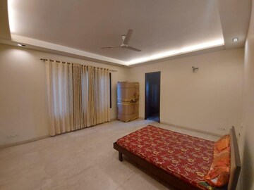 Bedroom in 5 BHK Villa at Palm Residency Chhatarpur, Chattarpur – for Rent