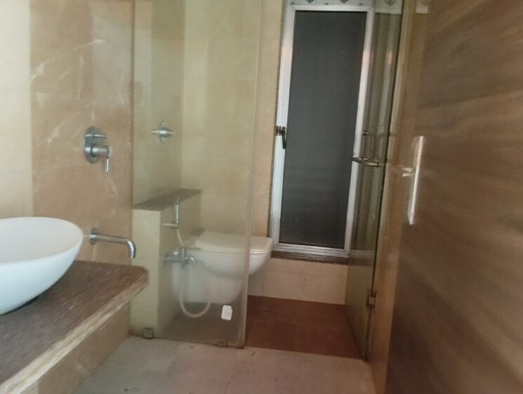 Bathroom, solitaire-heights 2 Bedroom 759 Sq.Ft. Apartment In Malad West Mumbai 8905445