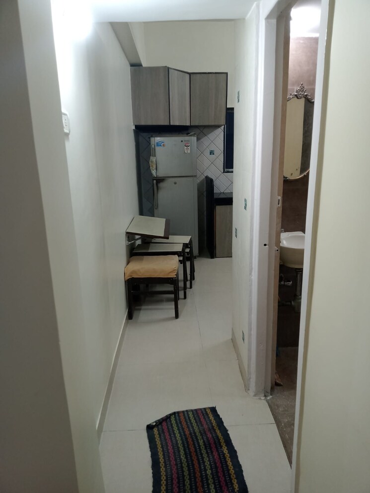 Bathroom, andheri west 2 Bedroom 750 Sq.Ft. Apartment In Andheri West Mumbai 8905448