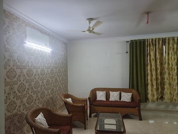 Living Room in 3 BHK Apartment at Gomti Nagar – for Rent