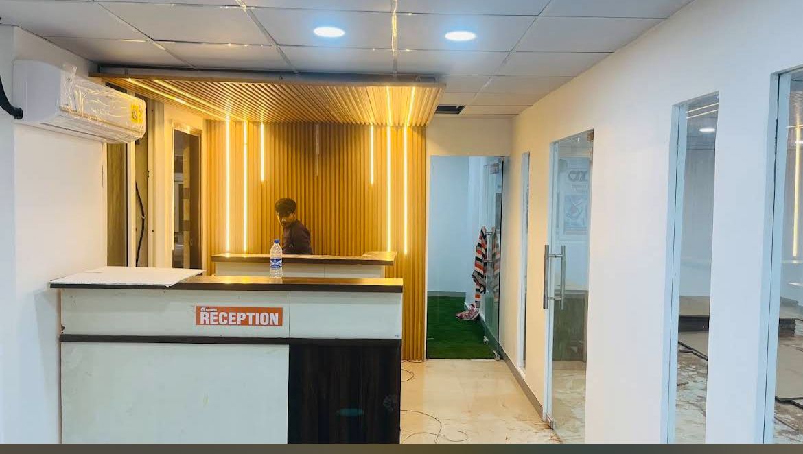 Office Space For Rent in 1320 Sqft Fully Furnished