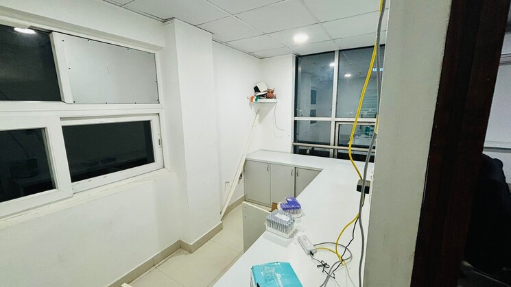 Team Area, vibhuti khand Commercial Office Space 1320 Sq.Ft. In Vibhuti Khand Lucknow 8905452