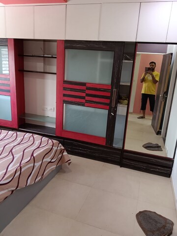 Bedroom in 3 BHK Apartment at Satellite – for Rent