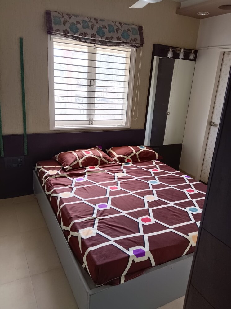 Bedroom, satellite 3 Bedroom 1450 Sq.Ft. Apartment In Satellite Ahmedabad 8905454