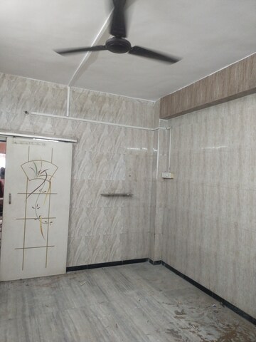 Room in 1 BHK Apartment at Garib Nawaz CHS, Kurla West – for Rent