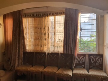 Living Room in 2 BHK Apartment at Andheri West – for Rent