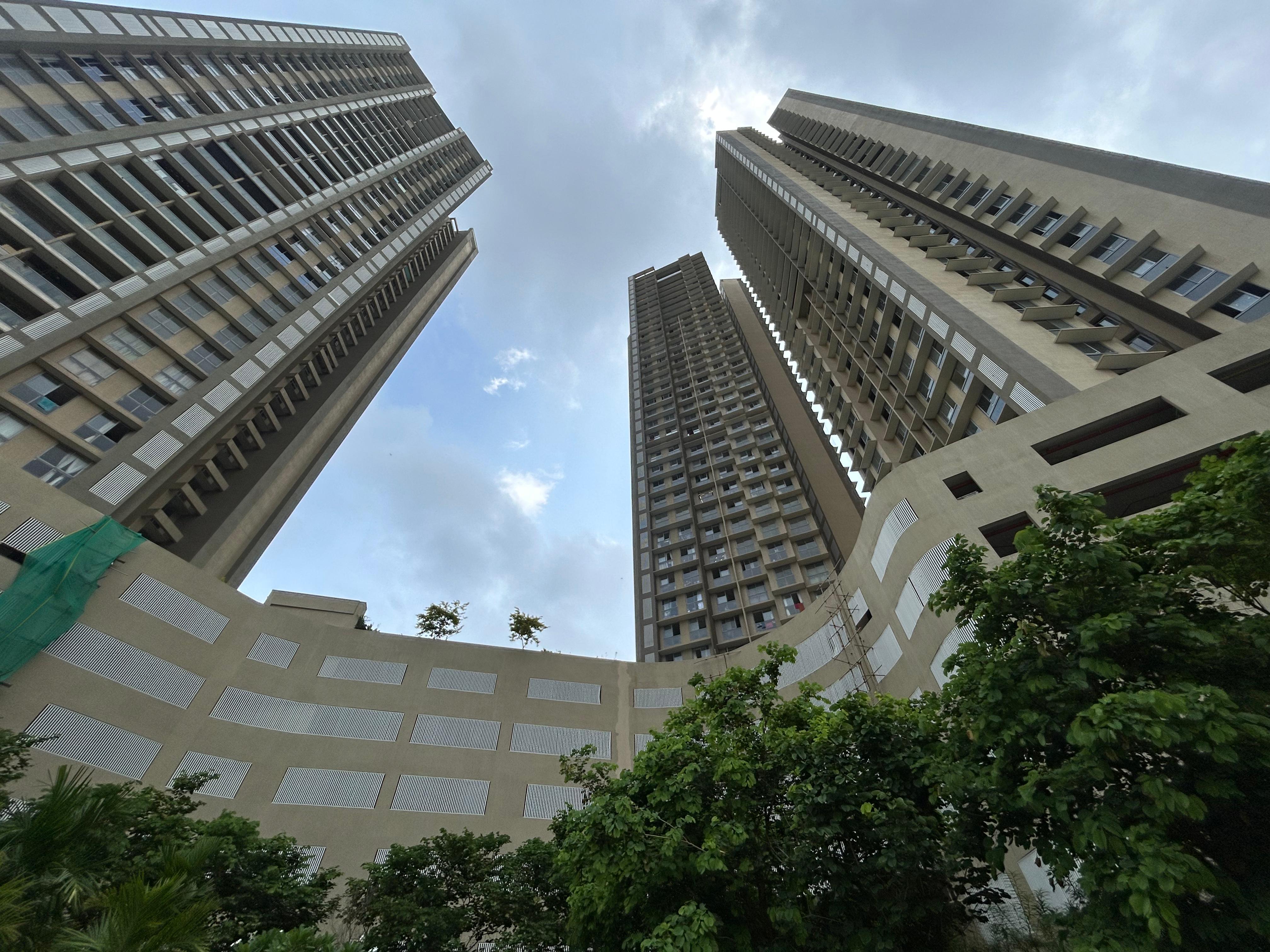 Resale 3 Bedroom 887 Sq.Ft. Apartment in Bhoomi Celestia, Malad West ...