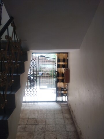 Room in 2 BHK Villa at Kurla Kamgar CHS, Kurla – for Rent