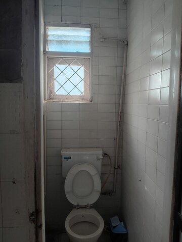 Master Bedroom in 1 BHK Apartment at Andheri West – for Rent