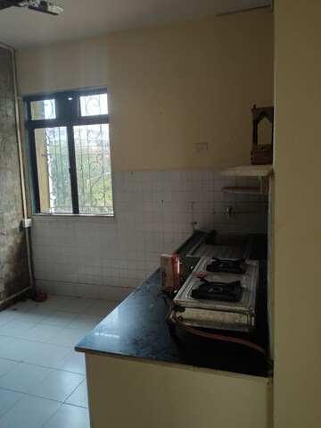 Bedroom in 1 BHK Apartment at Andheri West – for Rent