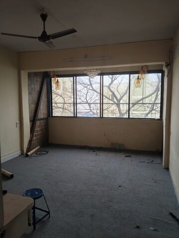 1 BHK Apartment For Rent in Andheri West