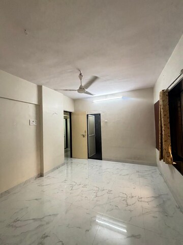 Room in 2 BHK Apartment at Safal Complex, Nerul – for Rent