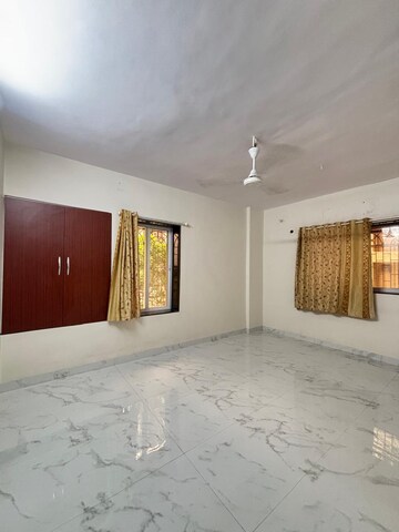 Room in 2 BHK Apartment at Safal Complex, Nerul – for Rent