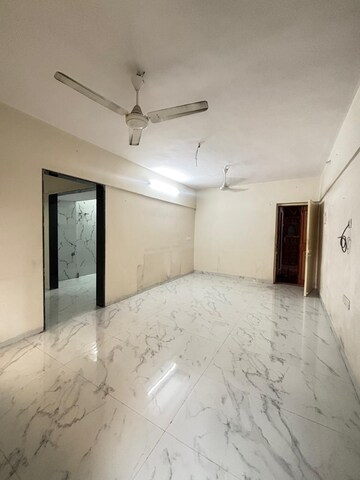 Room in 2 BHK Apartment at Safal Complex, Nerul – for Rent