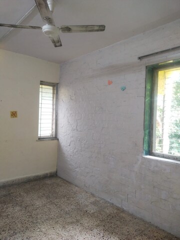 Room in 1 BHK Apartment at Best CHS, Kurla – for Rent