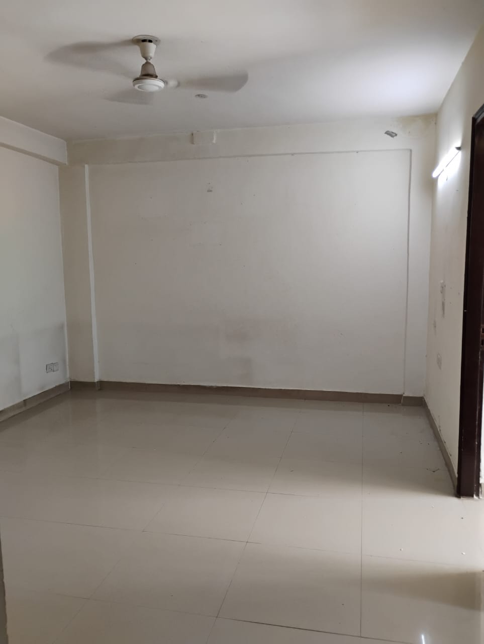 3 BHK + Extra Room Builder Floor For Sale in Amolik Residency