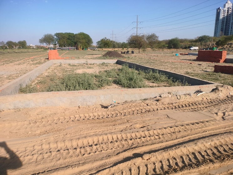 undefined, ambar hai village  100 Sq.Yd. Plot In Ambar Hai Village Delhi 8905550