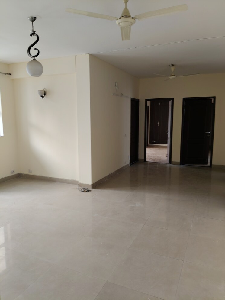 Room, unitech-the-residences-gurgaon 3.5 Bedroom 1546 Sq.Ft. Apartment In Sector 33 Gurgaon 8905561