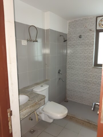 Bathroom in 3.5 BHK Apartment at Unitech The Residences Gurgaon, Sector 33 – for Rent