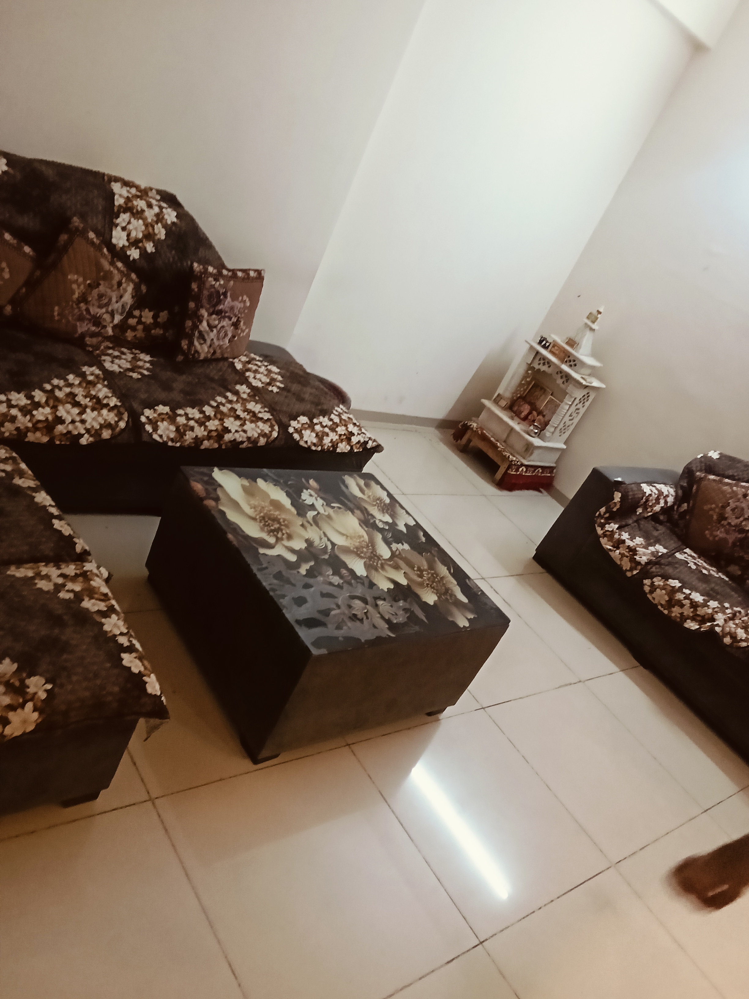 2 BHK + Pooja Room Apartment For Rent in Wave Dream Homes