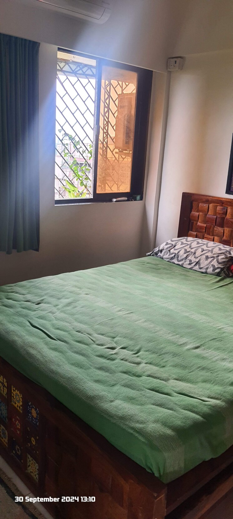 Room, rocky-rock-view-apartment 1.5 Bedroom 610 Sq.Ft. Apartment In Andheri East Mumbai 8905541