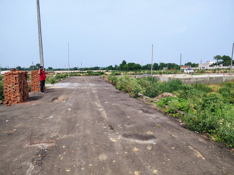 Exterior View, bhoomi-krishna-kunj  100 Sq.Yd. Plot In Dhoom Manikpur Greater Noida 8905570