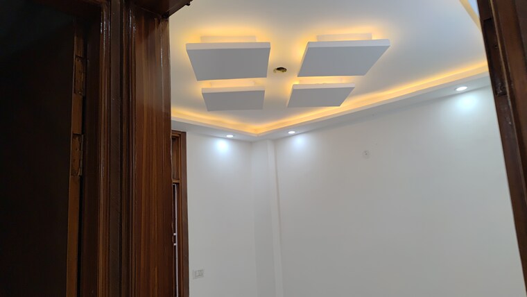 Other, suraj vihar 4 Bedroom 125 Sq.Yd. Builder Floor In Suraj Vihar Delhi 8905573