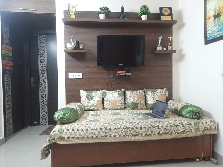 Bedroom, panchsheel-greens-ii 2 Bedroom 915 Sq.Ft. Apartment In Sector 16 Greater Noida Greater Noida 8905595