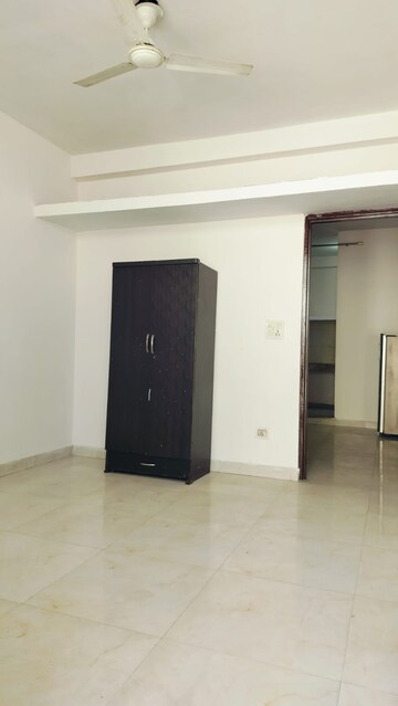 Room in 2 BHK Builder Floor at Freedom Fighters Enclave – for Rent