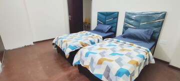 Room in  Pg at Amrapali Dream Valley – for Rent