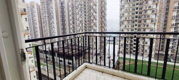   Pg at Amrapali Dream Valley – for Rent