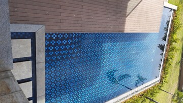Swimming Pool in 4 BHK Villa at Prestige Golfshire, Nandi Hills – for Rent