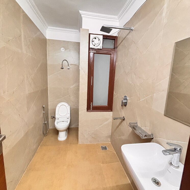 Bathroom, chattarpur 2 Bedroom 1200 Sq.Ft. Apartment In Chattarpur Delhi 8905627