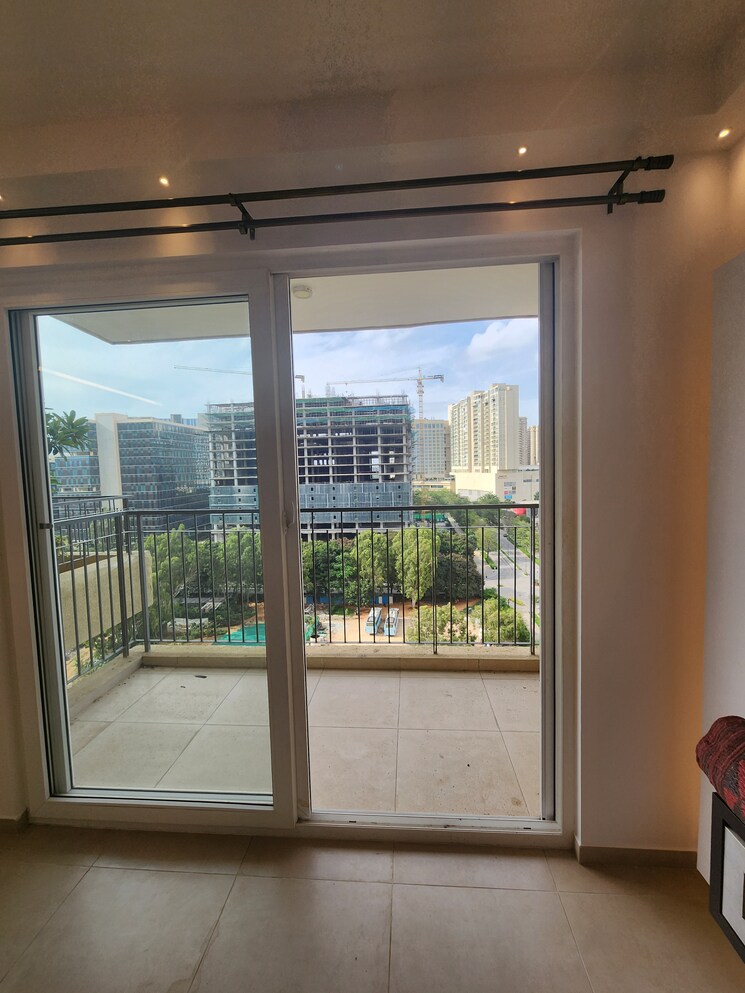 Balcony, bhartiya-nikoo-homes 1.5 Bedroom 870 Sq.Ft. Apartment In Thanisandra Main Road Bangalore 8905642