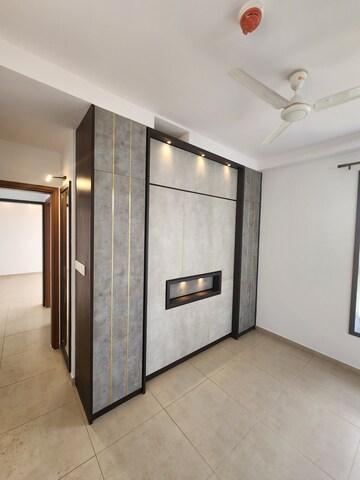 1.5 BHK Apartment For Rent in Bhartiya Nikoo Homes, Thanisandra Main Road