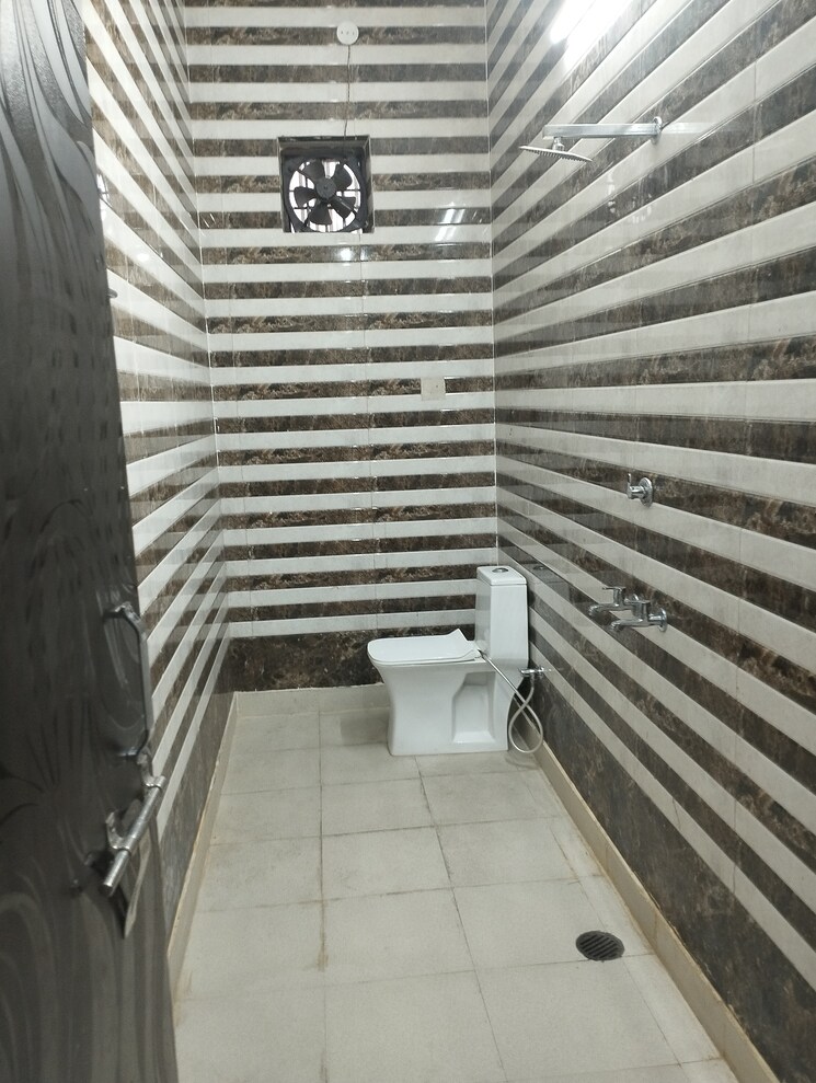 undefined, sector 15 2 Bedroom 162 Sq.Yd. Independent House In Sector 15 Sonipat 8905650