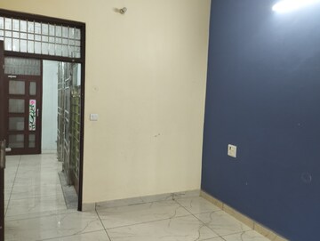 Room in 2 BHK Independent House at Sector 15 – for Rent