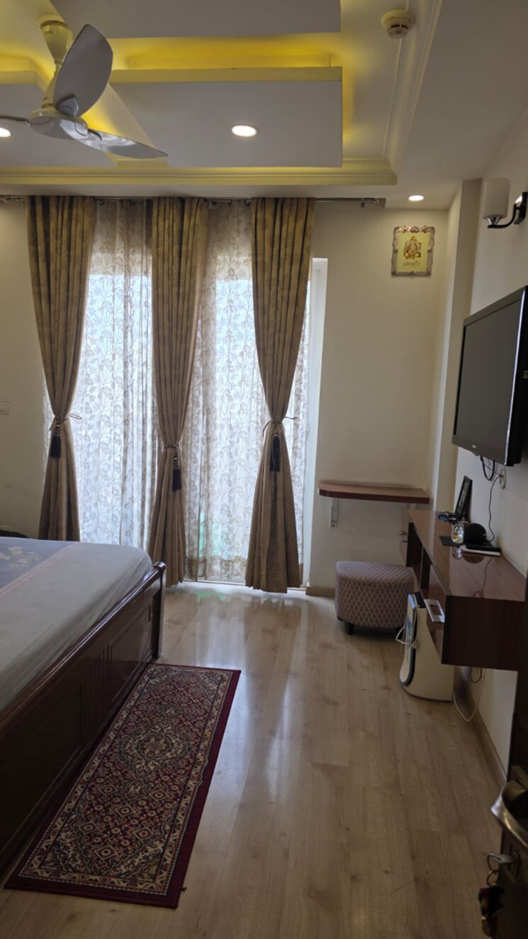 Bedroom, shalimar-vista 3 Bedroom 1830 Sq.Ft. Apartment In Malesemau Lucknow 8905685