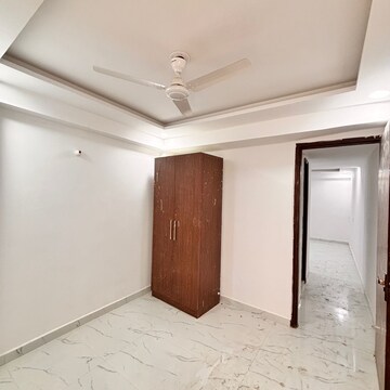 Room in 1 BHK Apartment at Chattarpur – for Rent