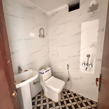 Bathroom in 1 BHK Apartment at Chattarpur – for Rent