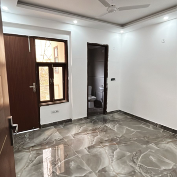Room in 2 BHK Apartment at Chattarpur – for Rent
